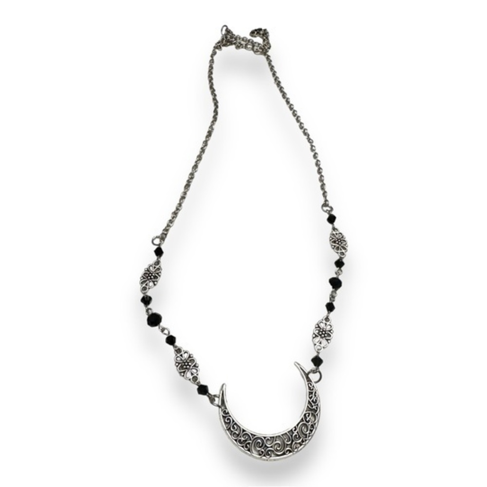 4/$25 -
Simple Hanging Crescent Moon Chain